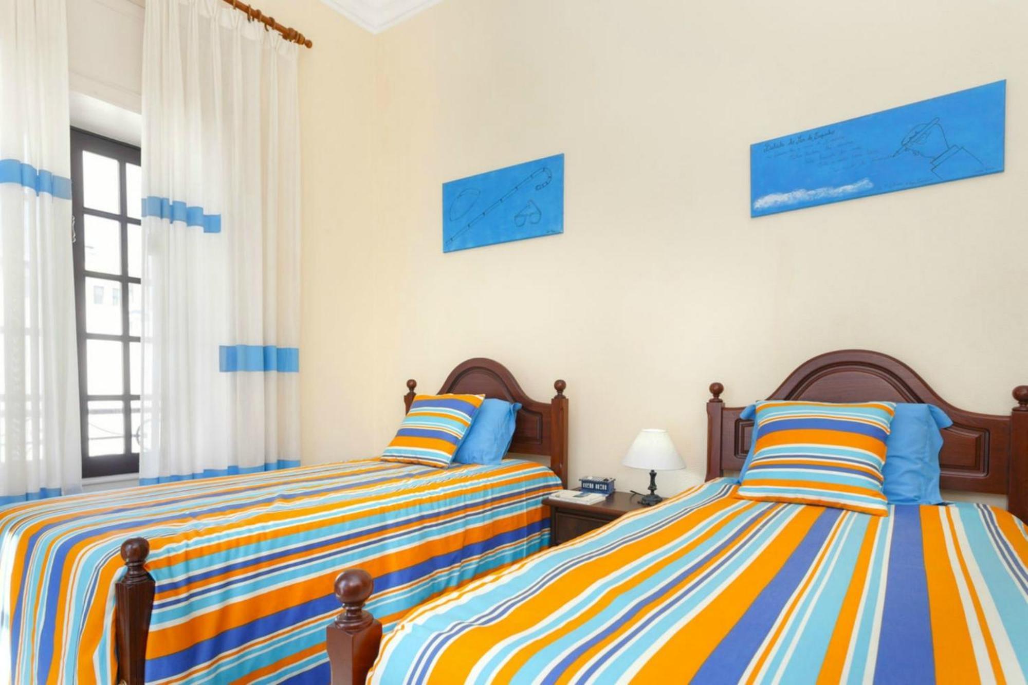 18St. Hostel Espinho  Oda fotoğraf