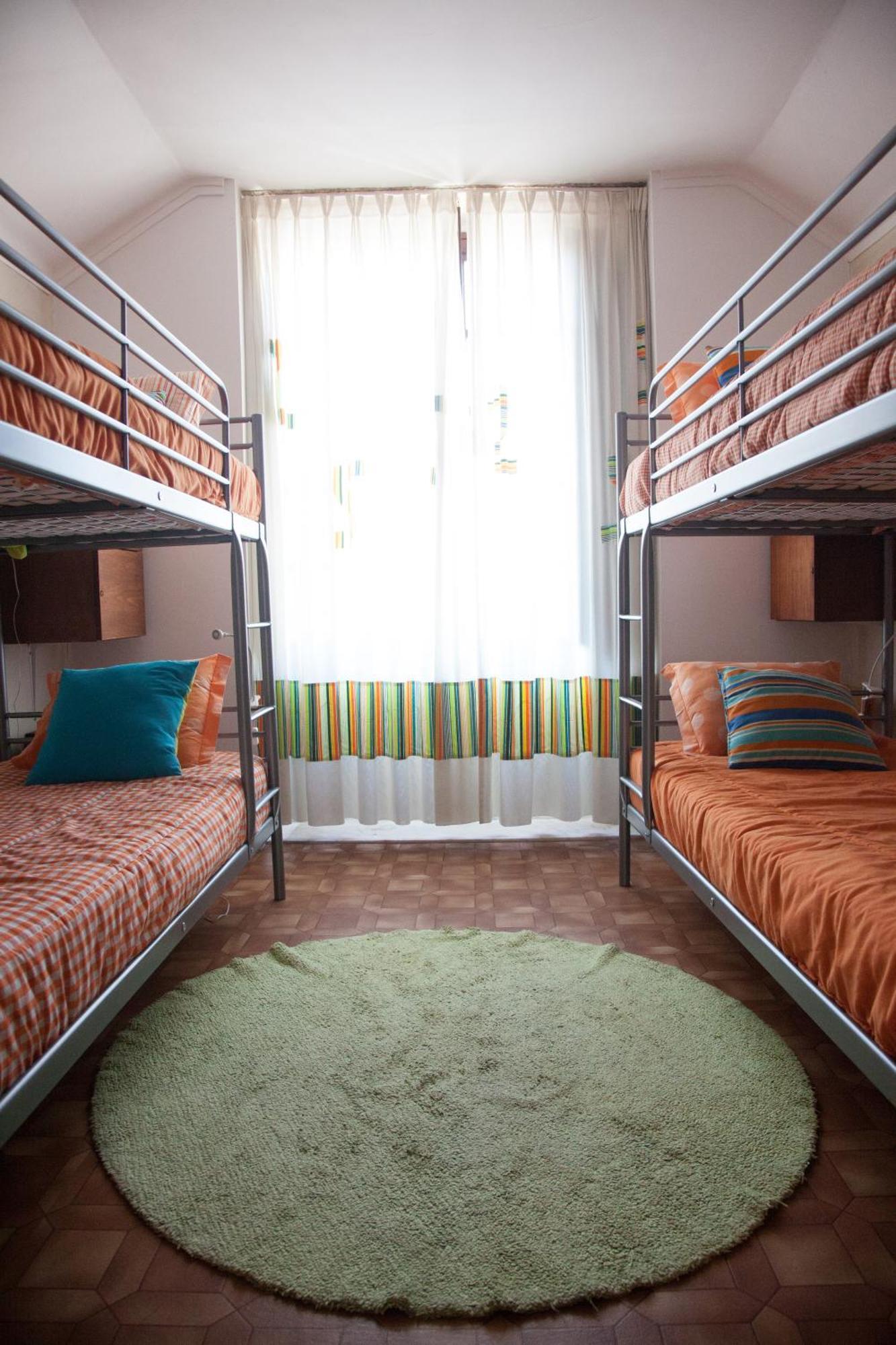 18St. Hostel Espinho  Oda fotoğraf